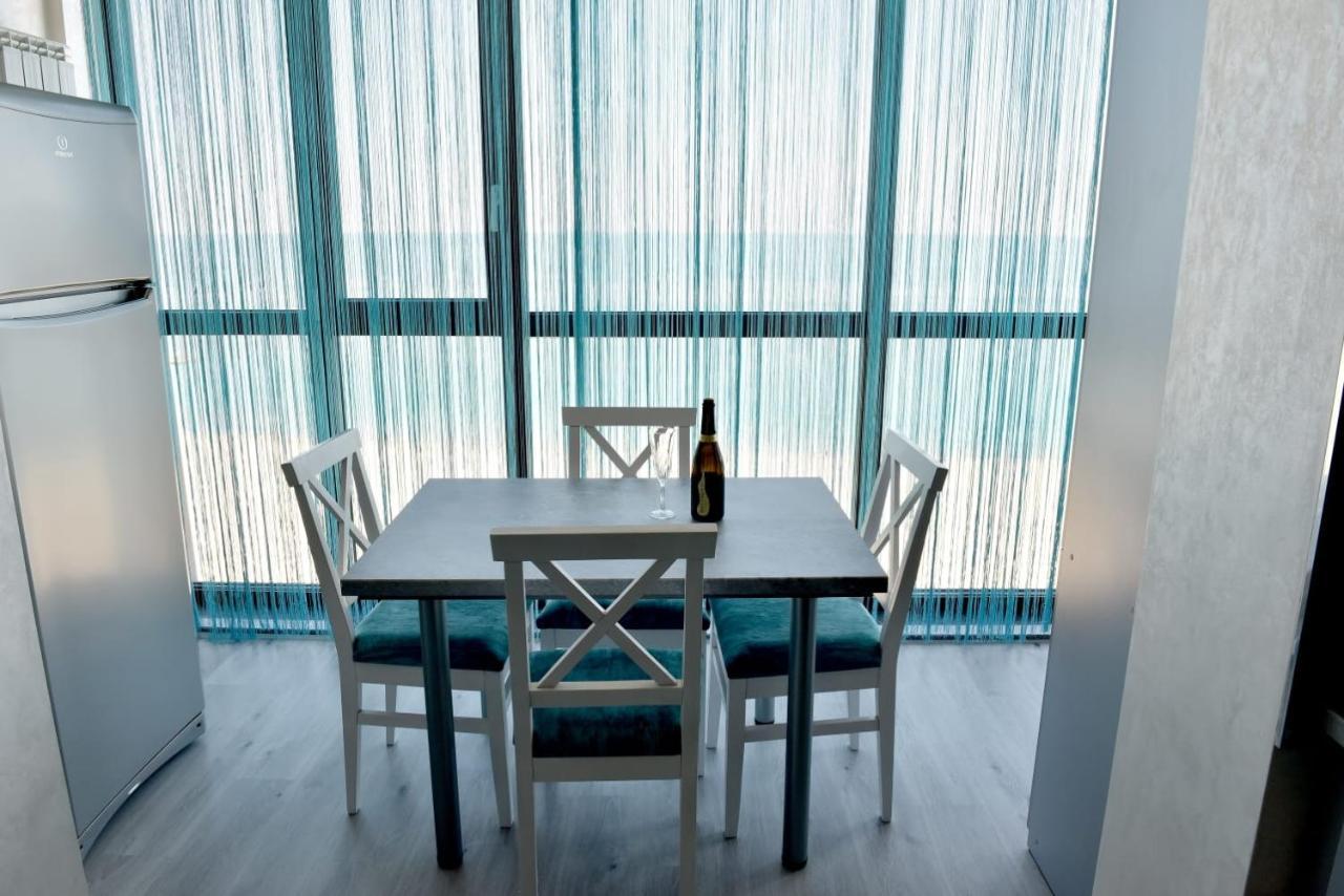 Turquoise By The Sea Apartment Constanta Luaran gambar