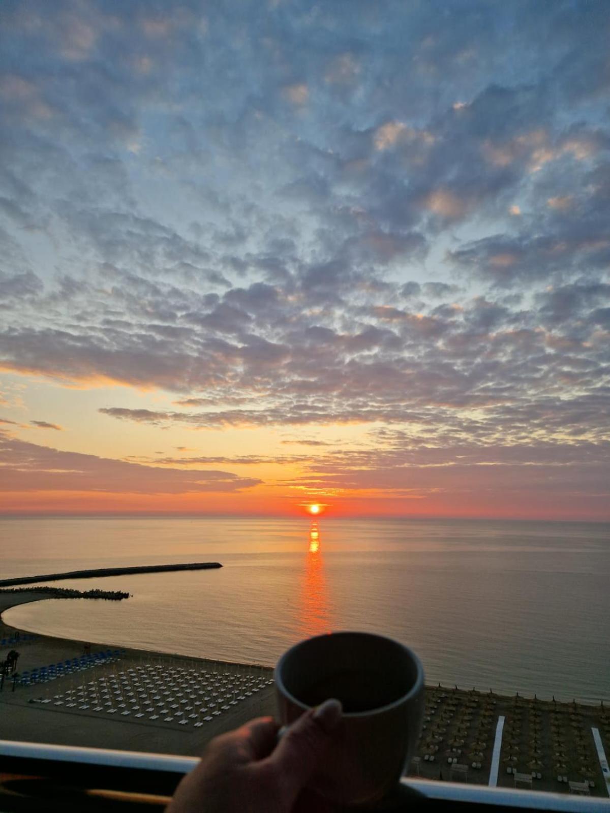 Turquoise By The Sea Apartment Constanta Luaran gambar